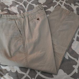 Tommy Hilfiger Mens Classic Fit Lt Khaki Slacks  Size 36 x 30
